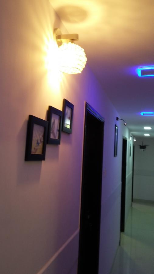 Hotel Airways Residency 3*