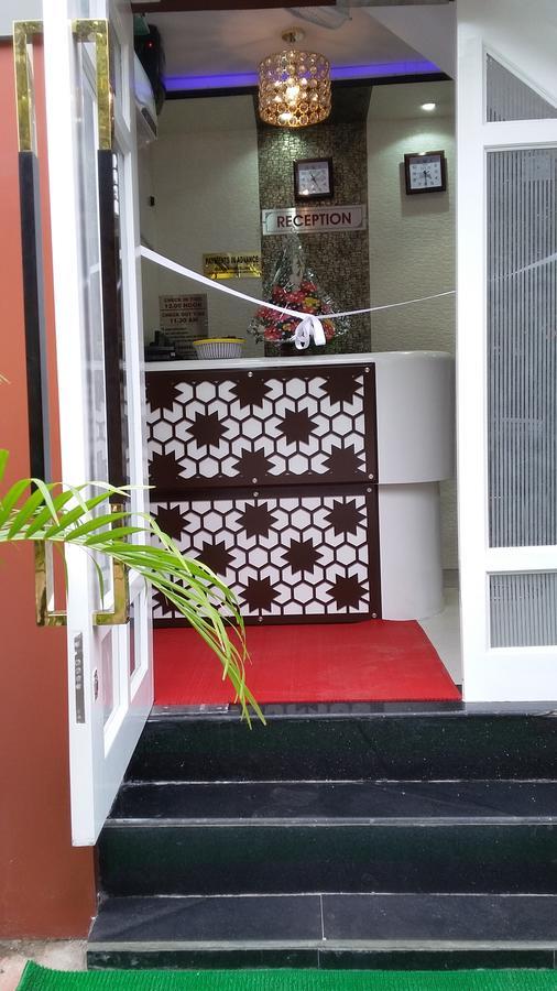 Hotel Airways Residency 3*