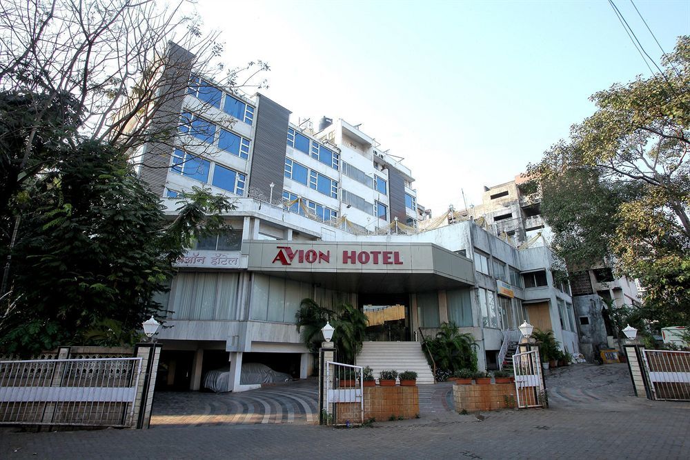 Hotel Avion 3*