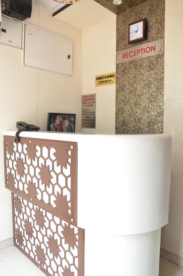 Hotel Airways Residency 3*