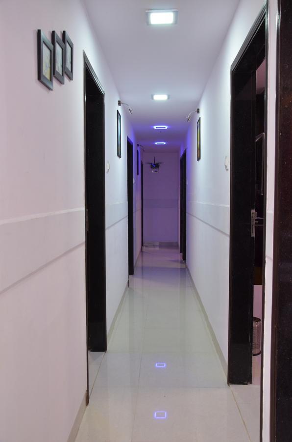 Hotel Airways Residency 3*