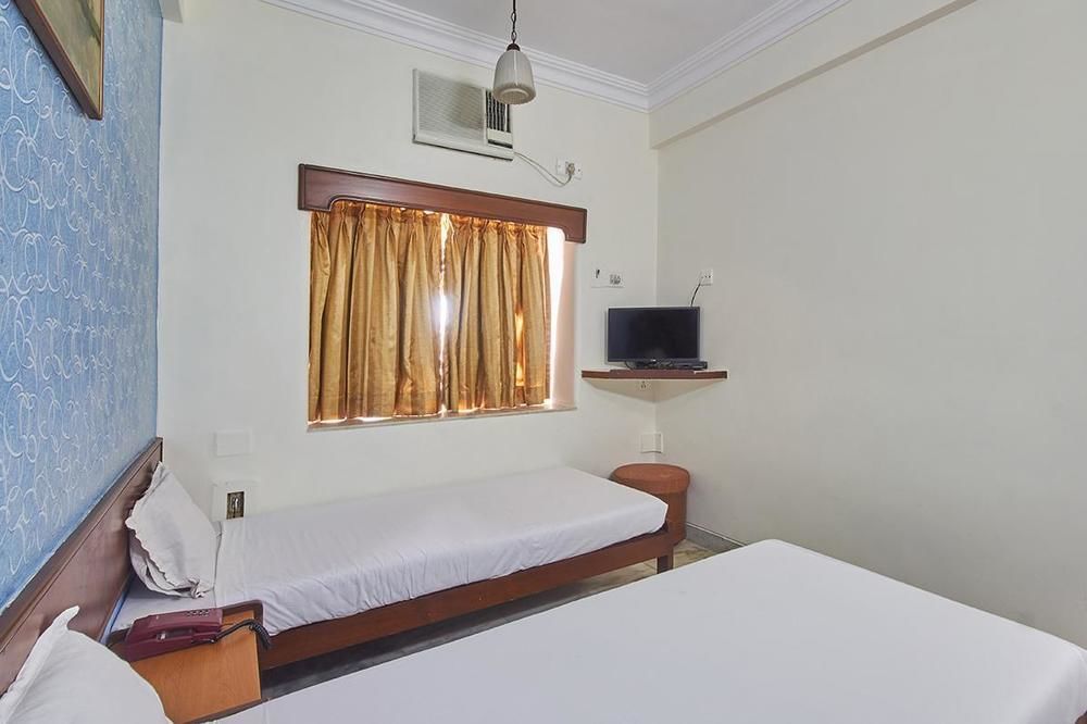 Hotel Mogul Palace - Near Masjid Bunder 3*