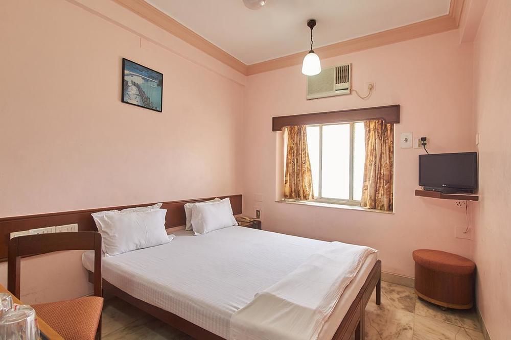 Hotel Mogul Palace - Near Masjid Bunder 3*