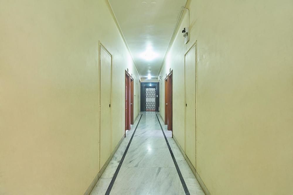 Hotel Mogul Palace - Near Masjid Bunder 3*