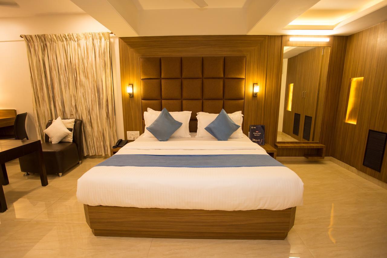 Hotel Oyo 8850 J K Regency 2*