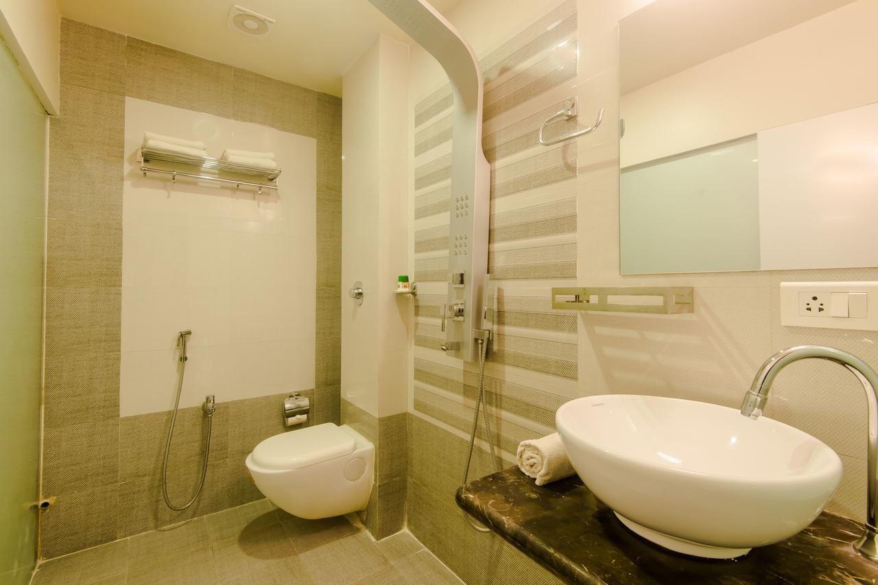 Oyo 6832 7 Cepl Hotel 3*