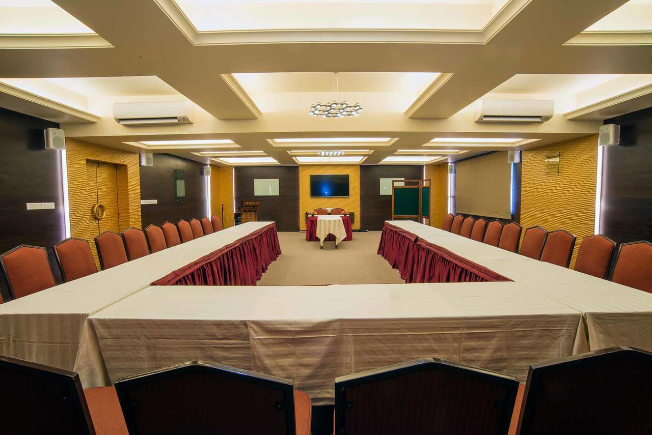 Hotel Ymca International House