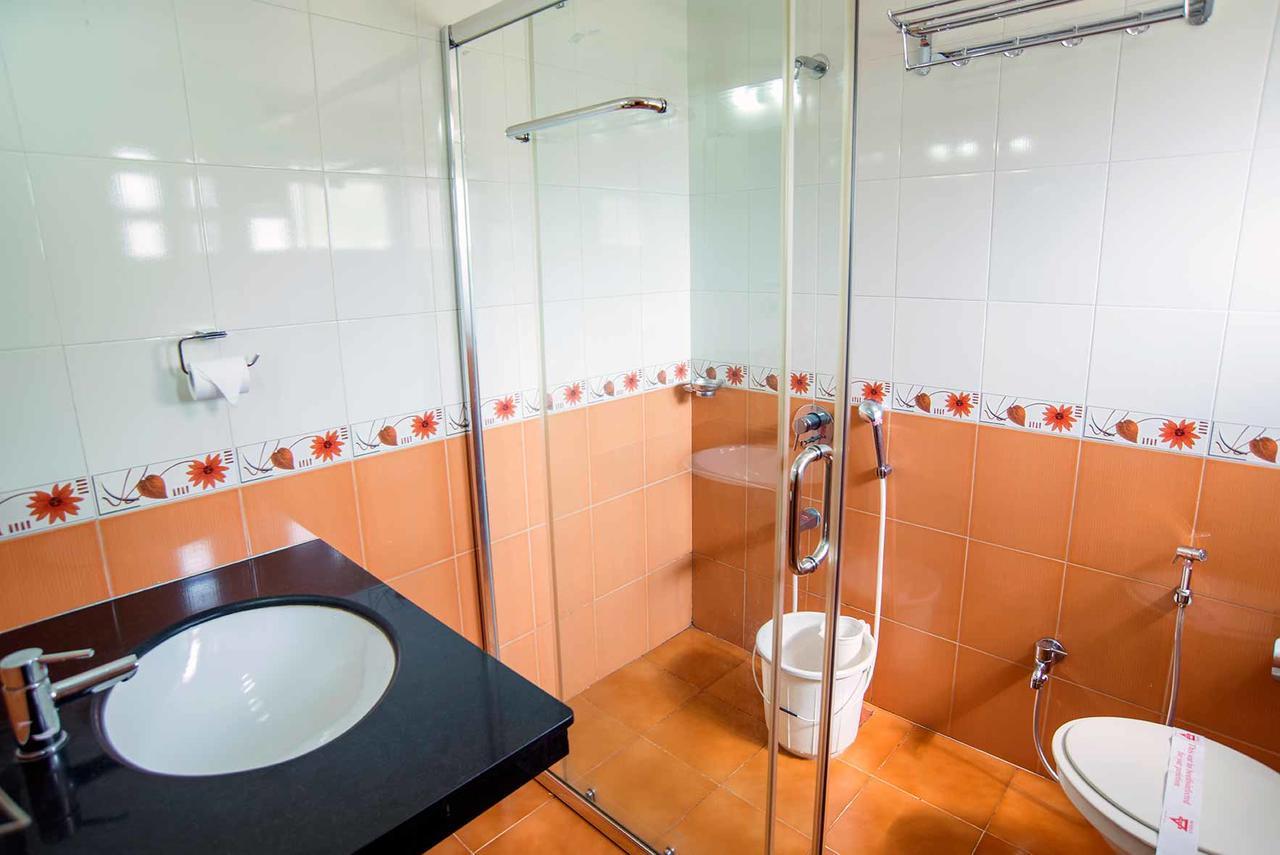 Ymca International House Hotel *