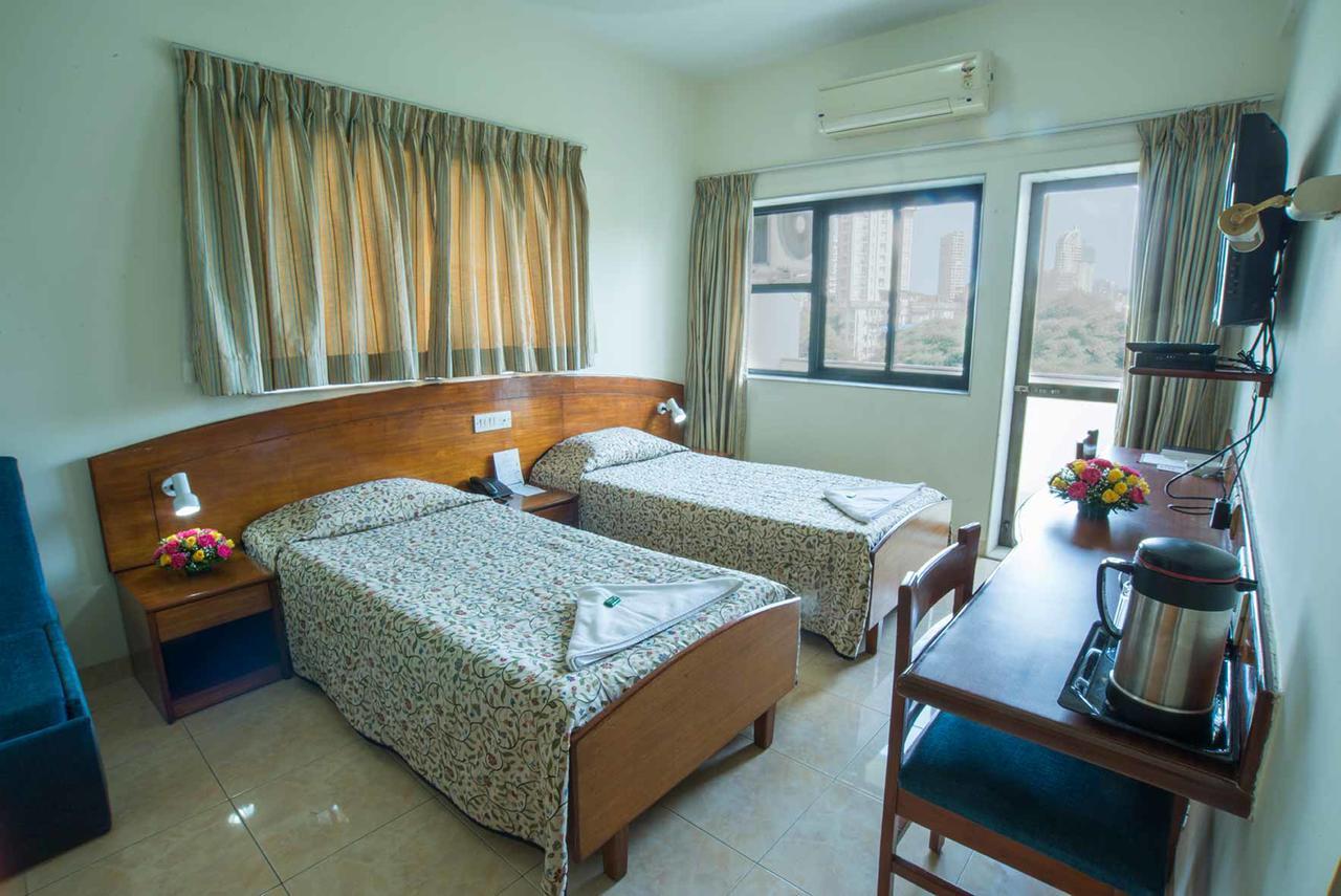 Hotel Ymca International House
