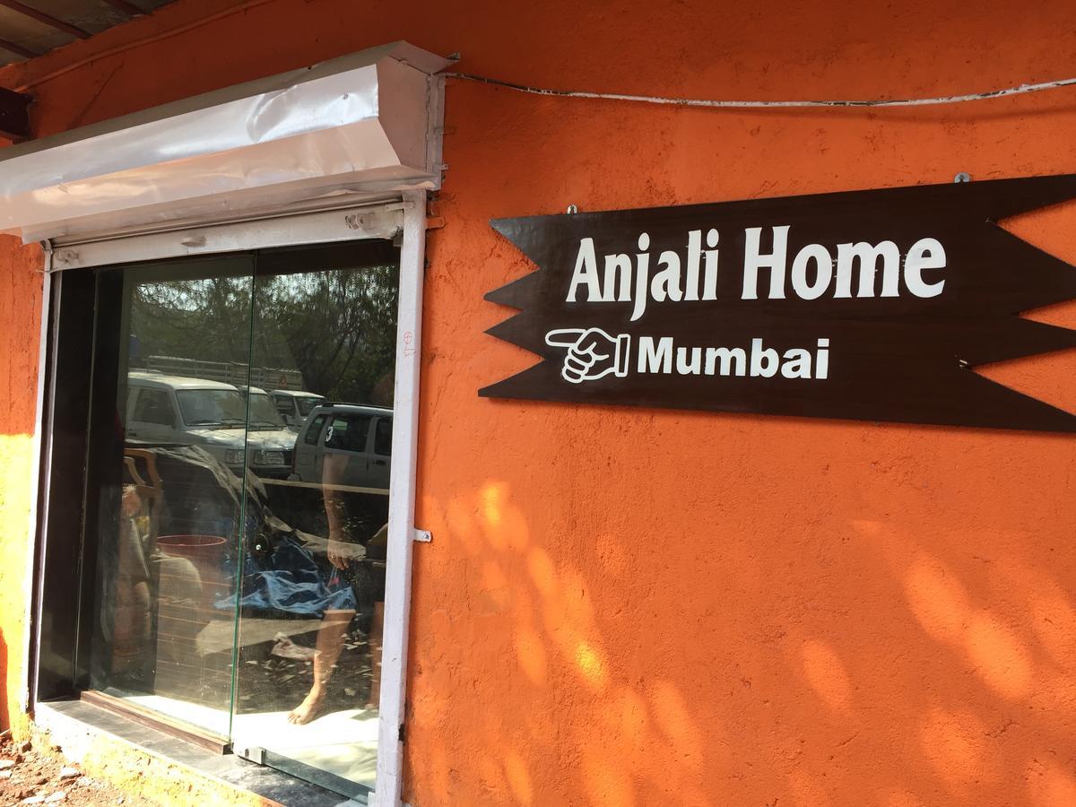Anjali * Mumbai