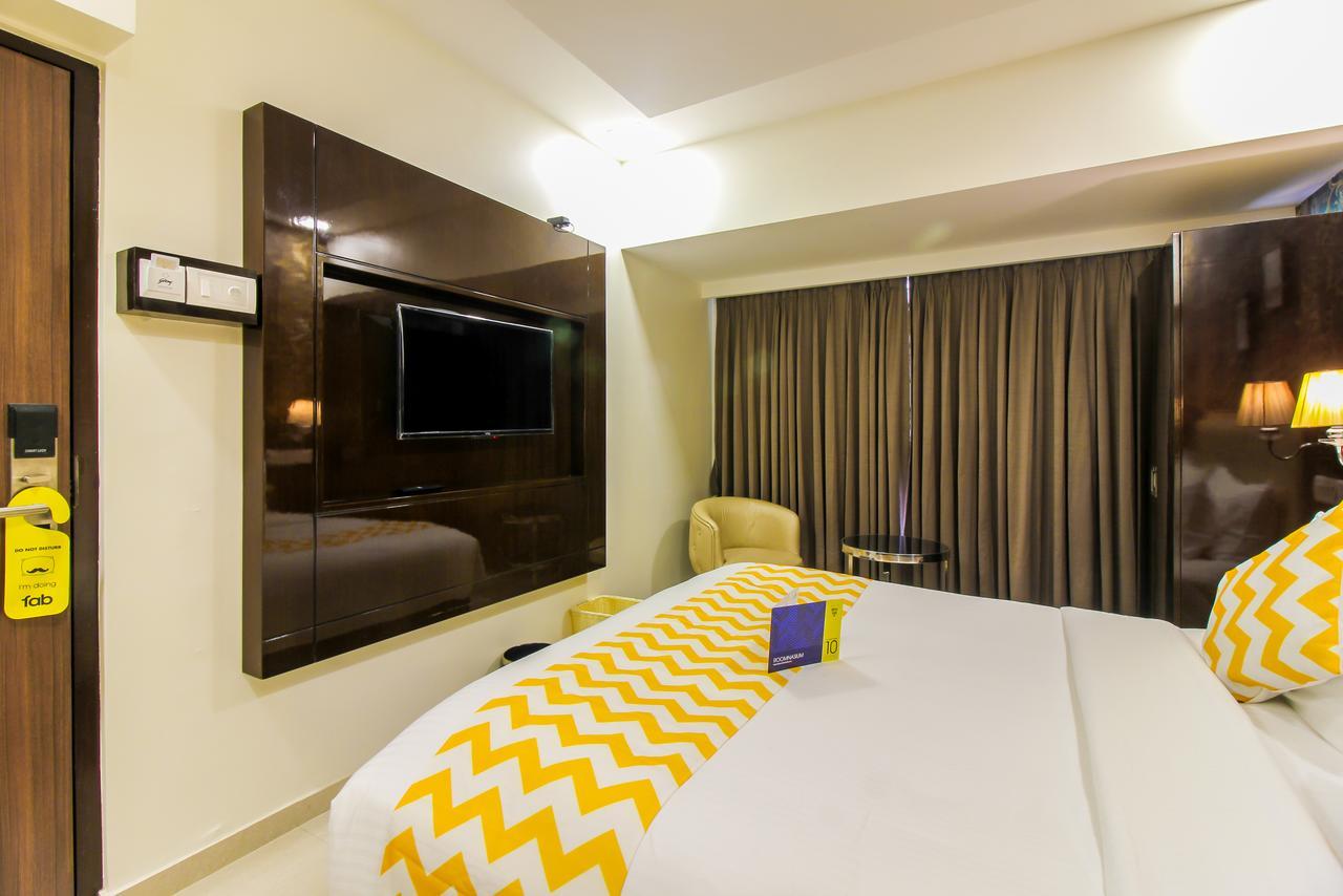 Hotel Fabhotel Laaiba Residency 3*