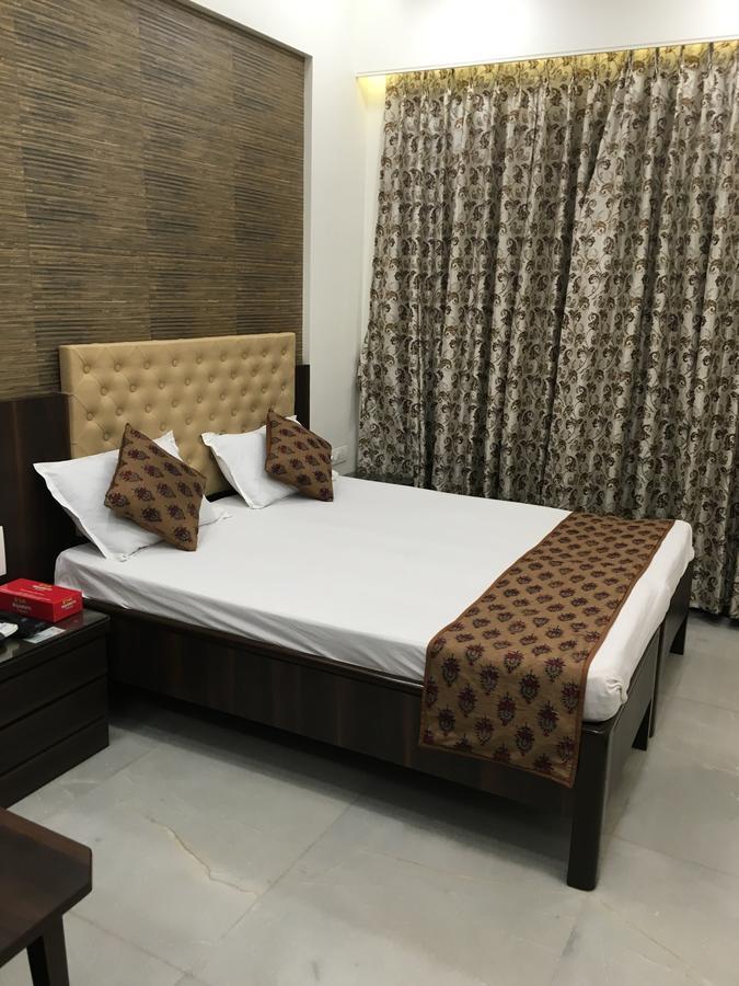 Hotel Antique - Colaba