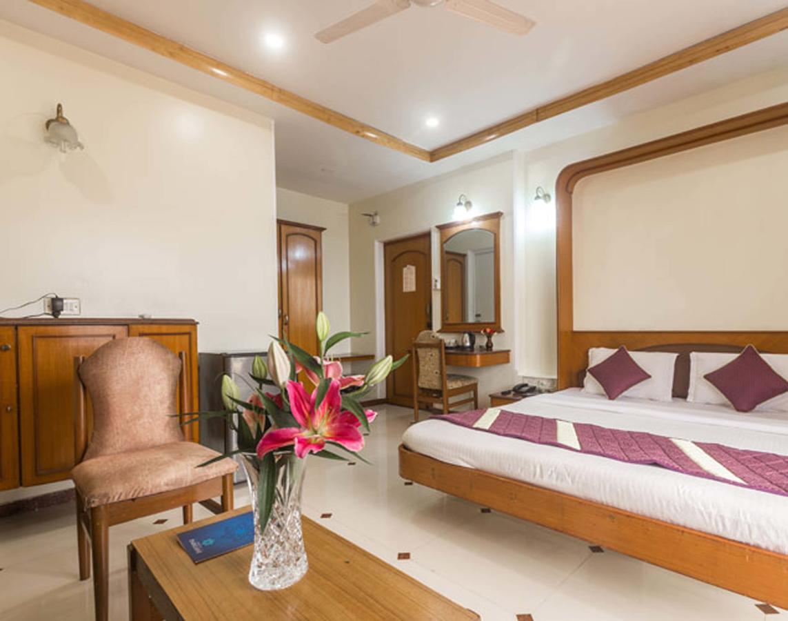 Parklane 3*