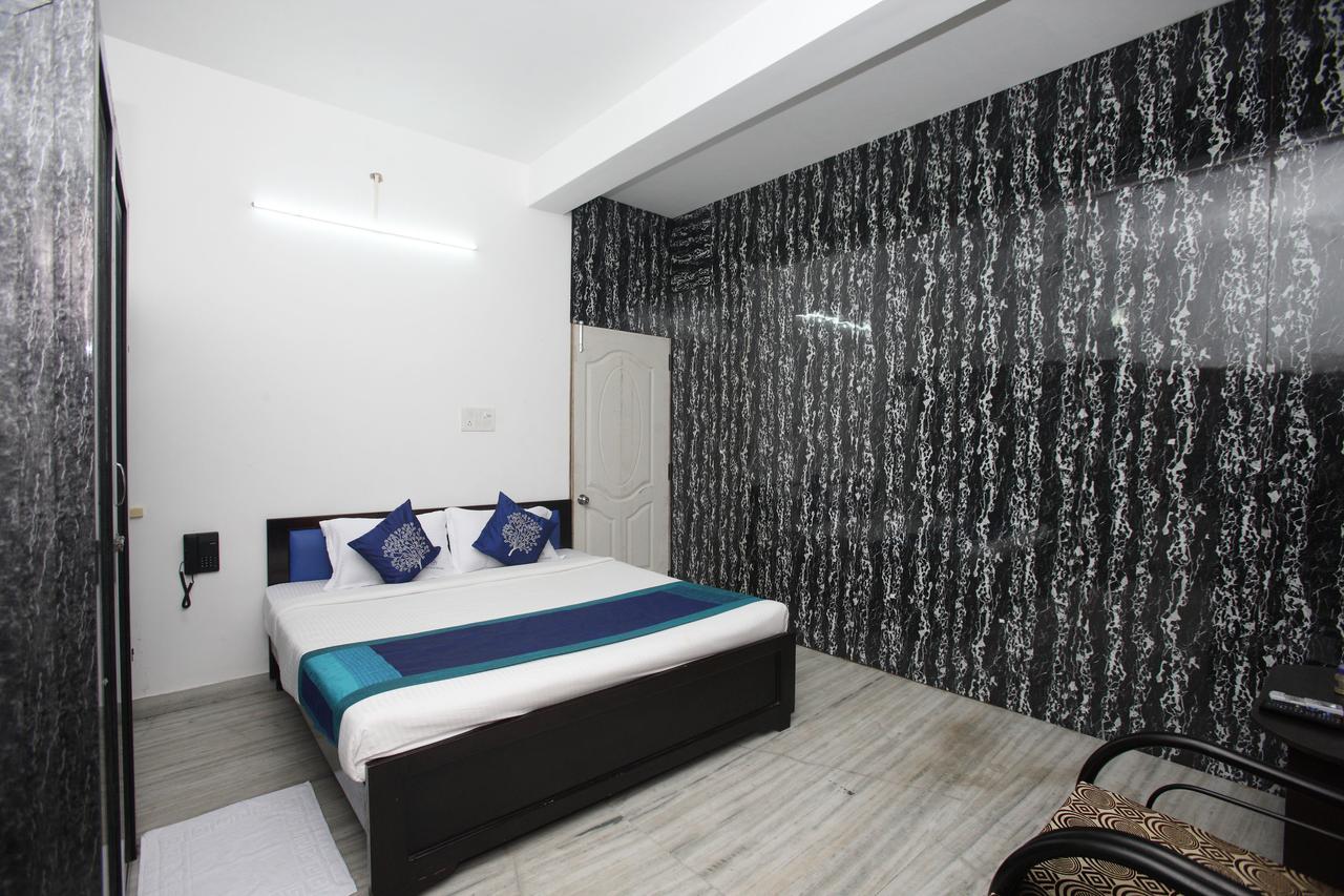 Oyo 935 Palkhee 3* Mumbai