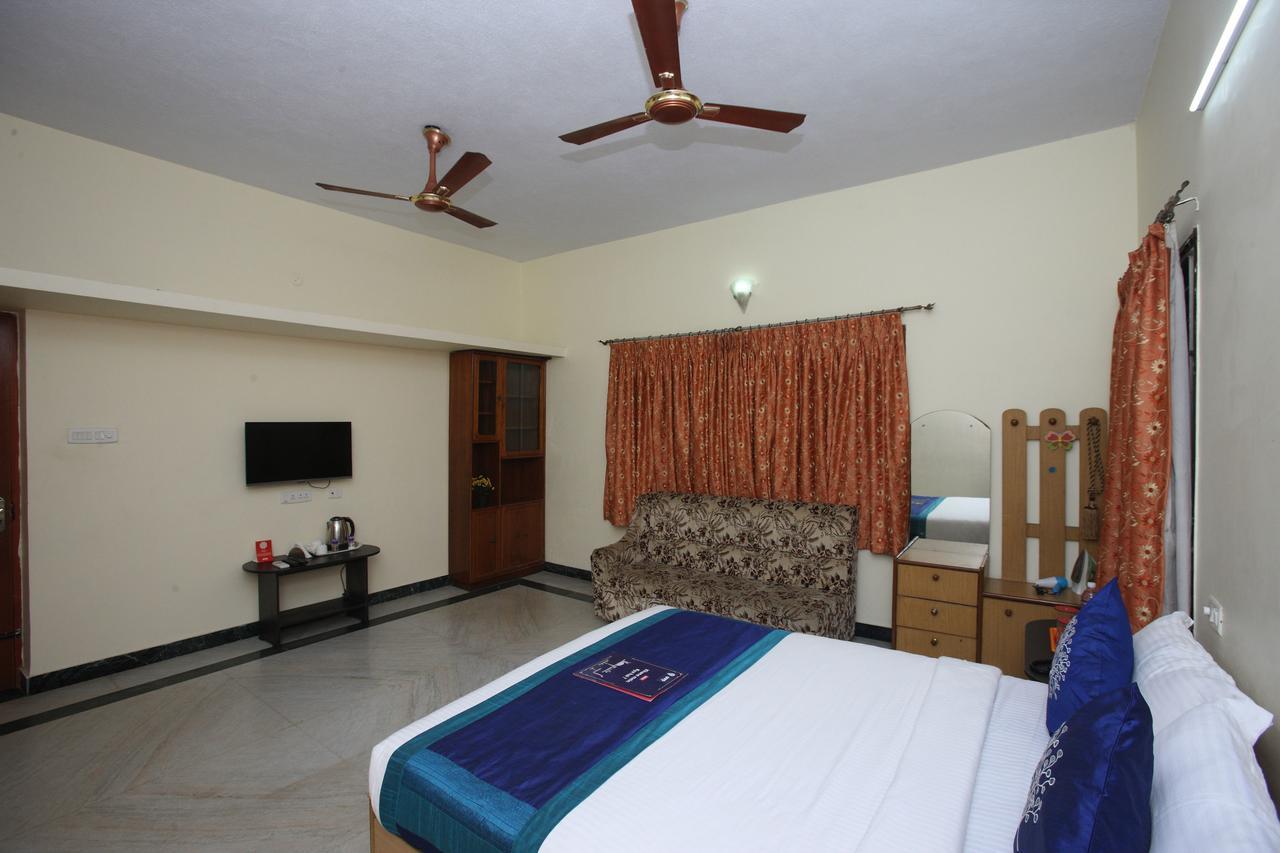 Hotel Oyo 935 Palkhee