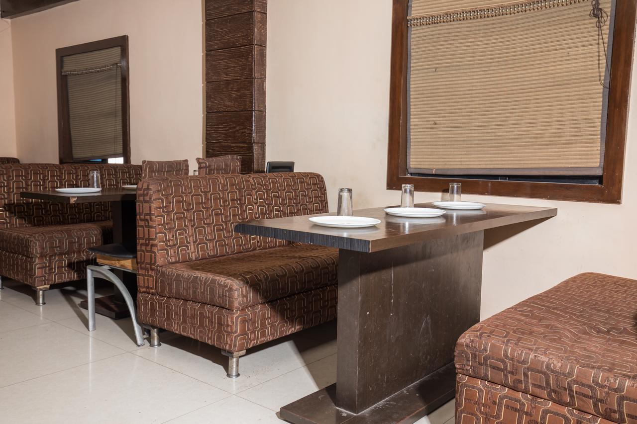 Hotel Rigga Kokilaben Dhirubhai Ambani Hospital