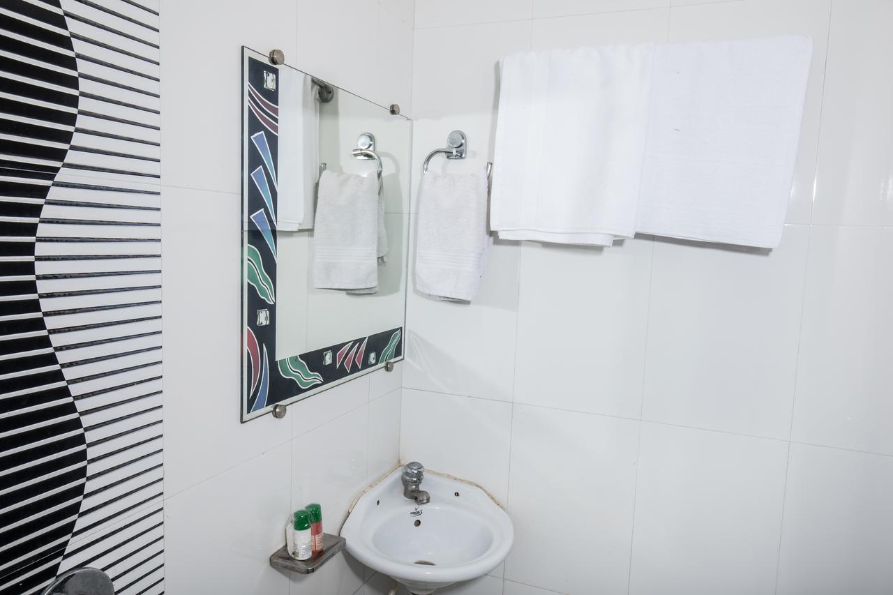 Hotel Rigga Kokilaben Dhirubhai Ambani Hospital 3*