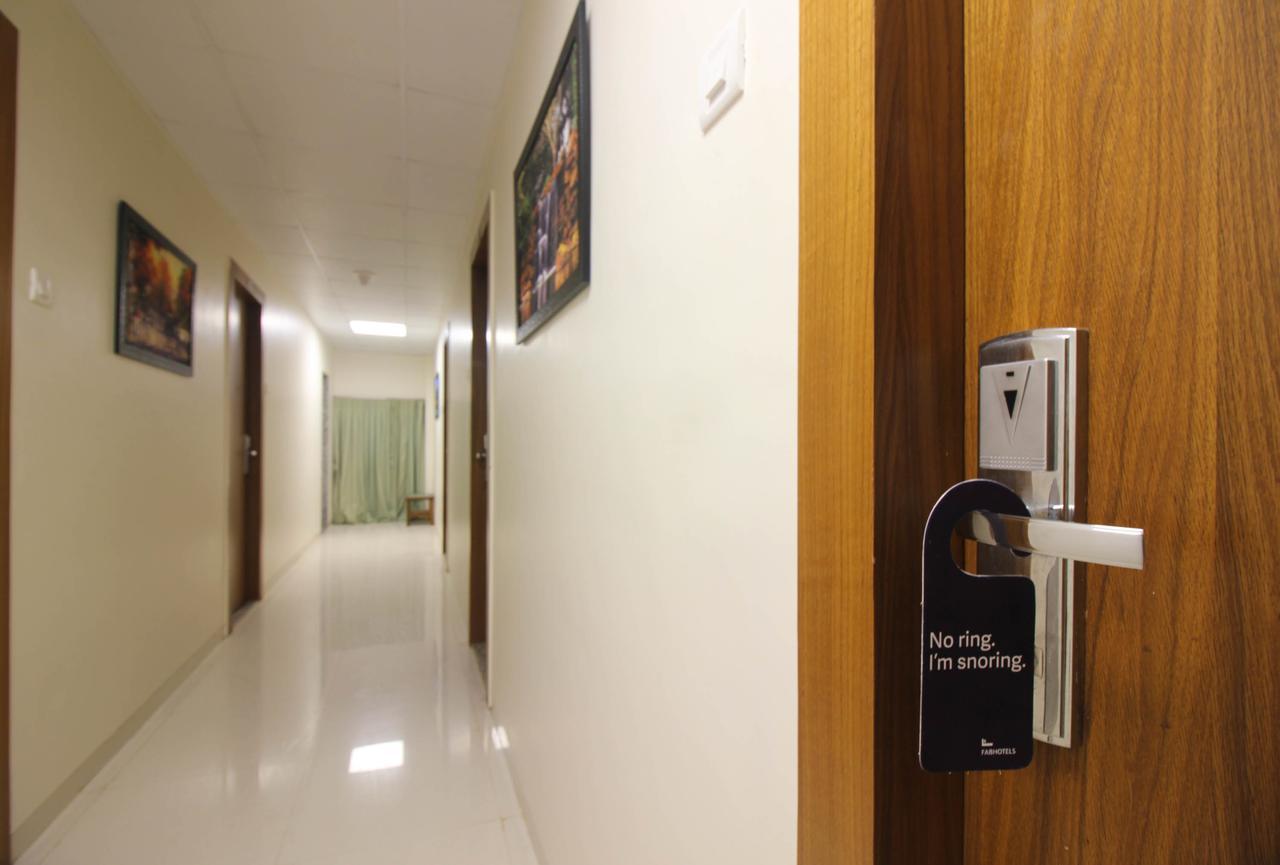 Address Near Terminal 2 Hotel 3*