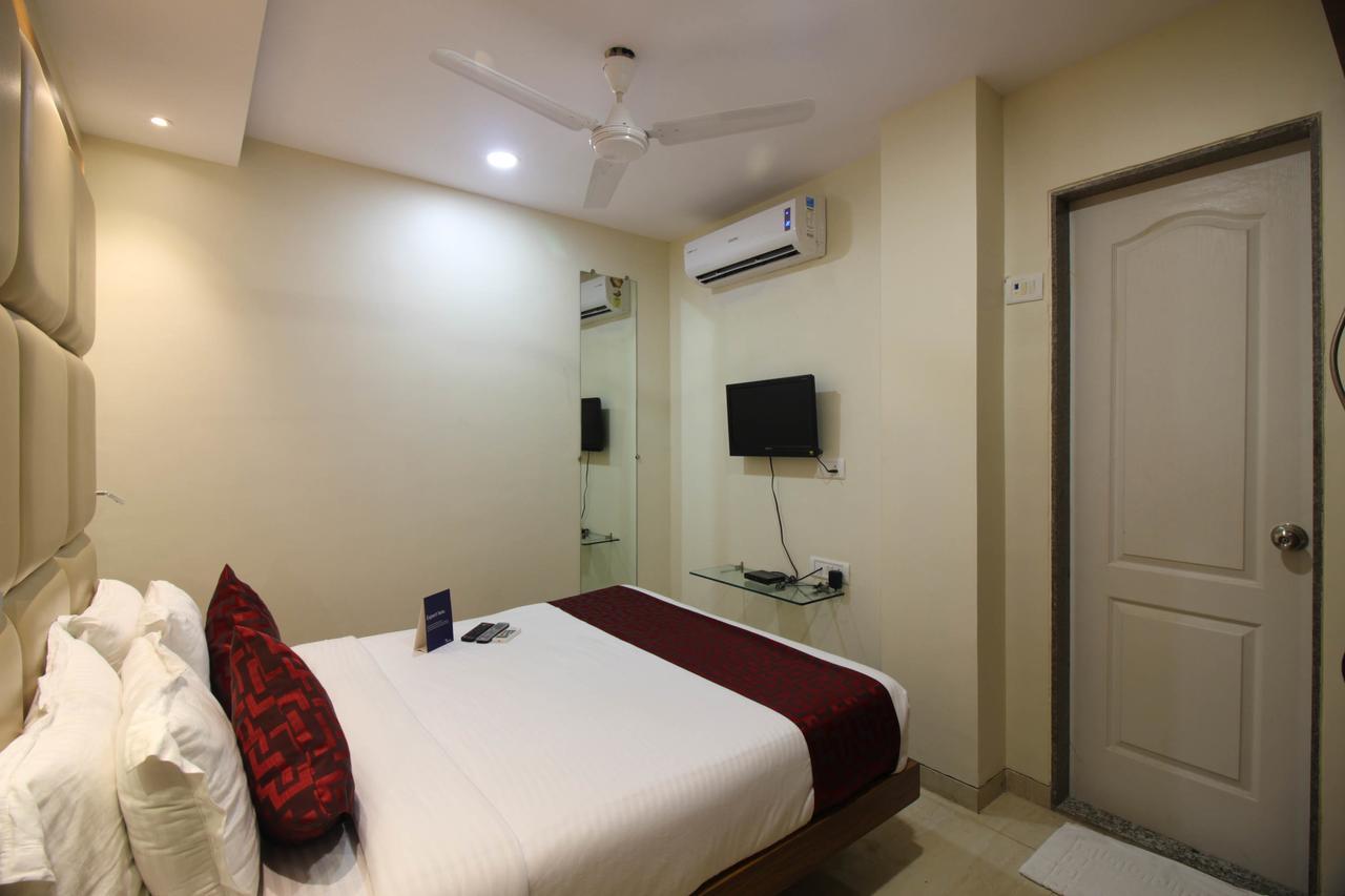 Address Near Terminal 2 3* Mumbai