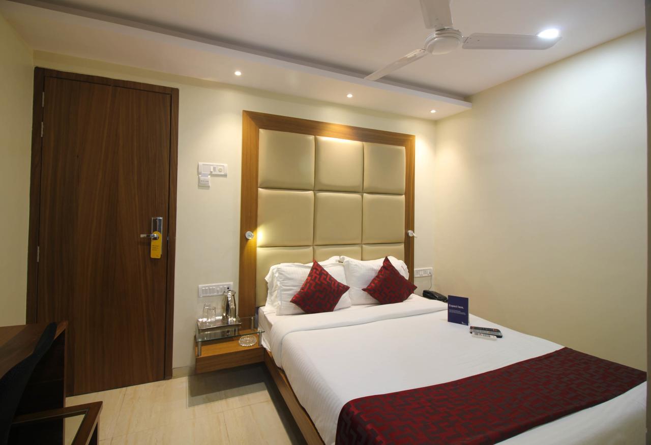 Address Near Terminal 2 3* Mumbai