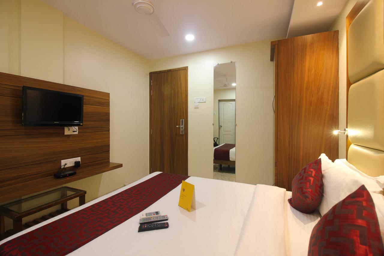Address Near Terminal 2 3* Mumbai