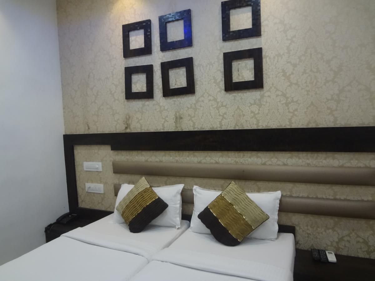 Modern Hotel