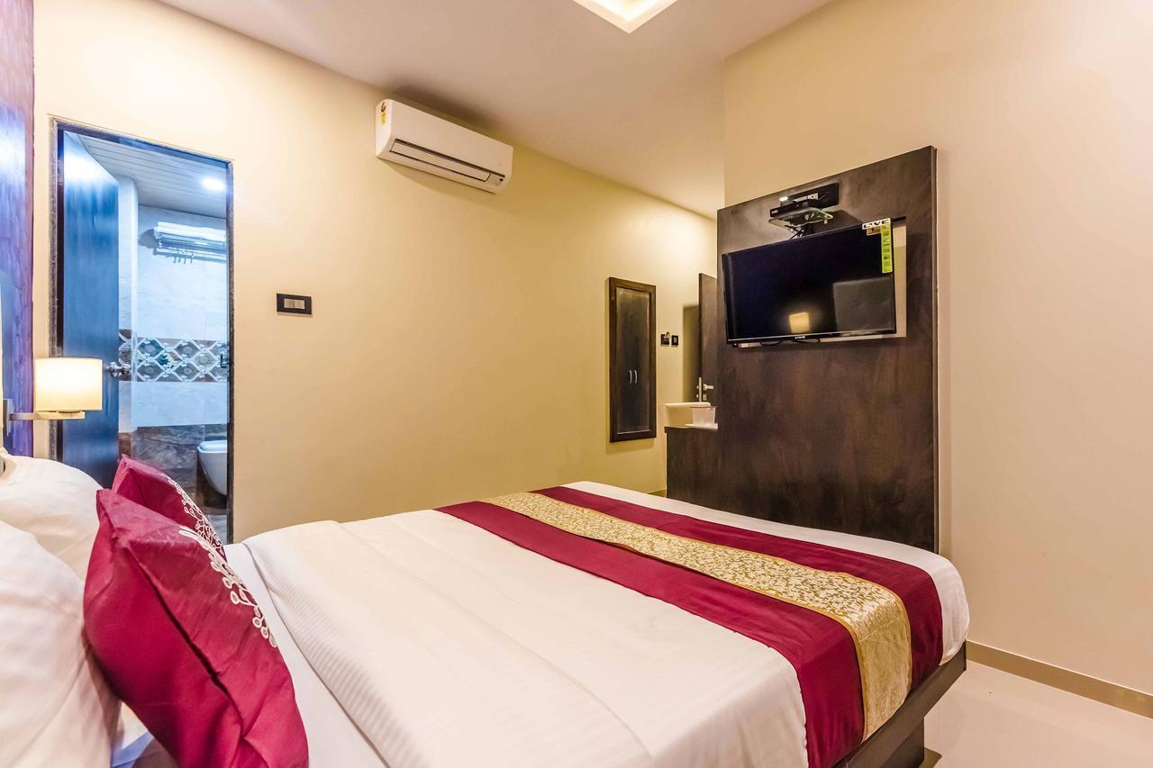 Hotel Oyo 6719 Atlas Grand 3*