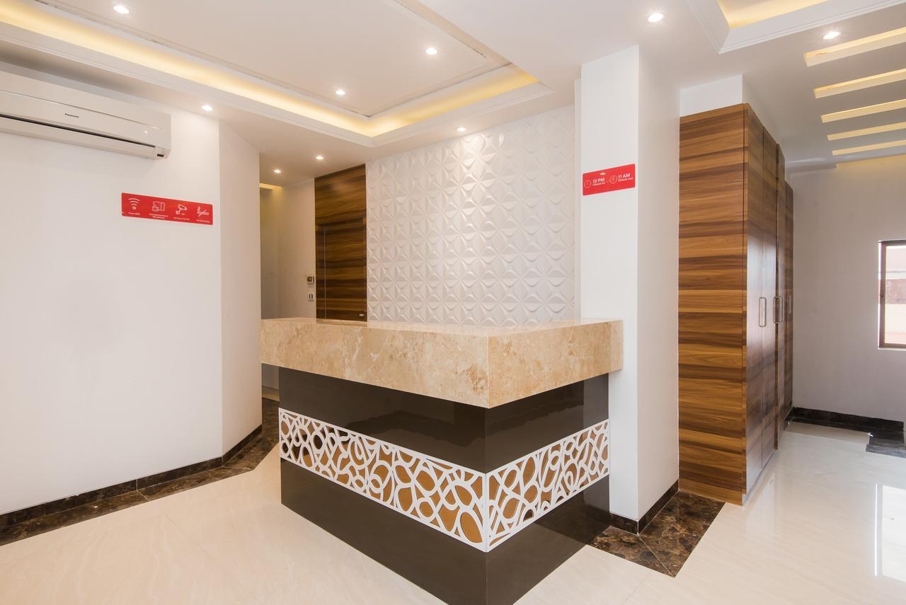 Oyo 15519 Grand Residency