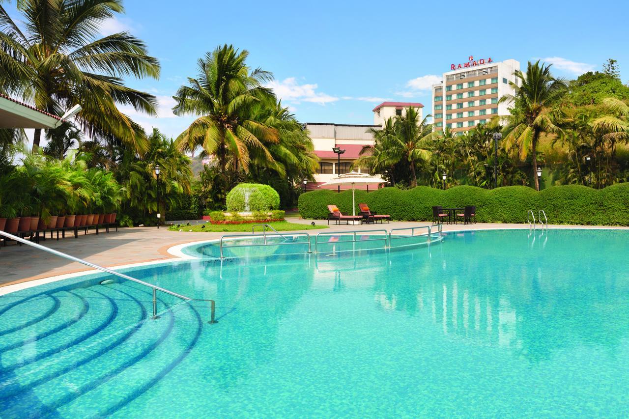 Hotel The & Powai