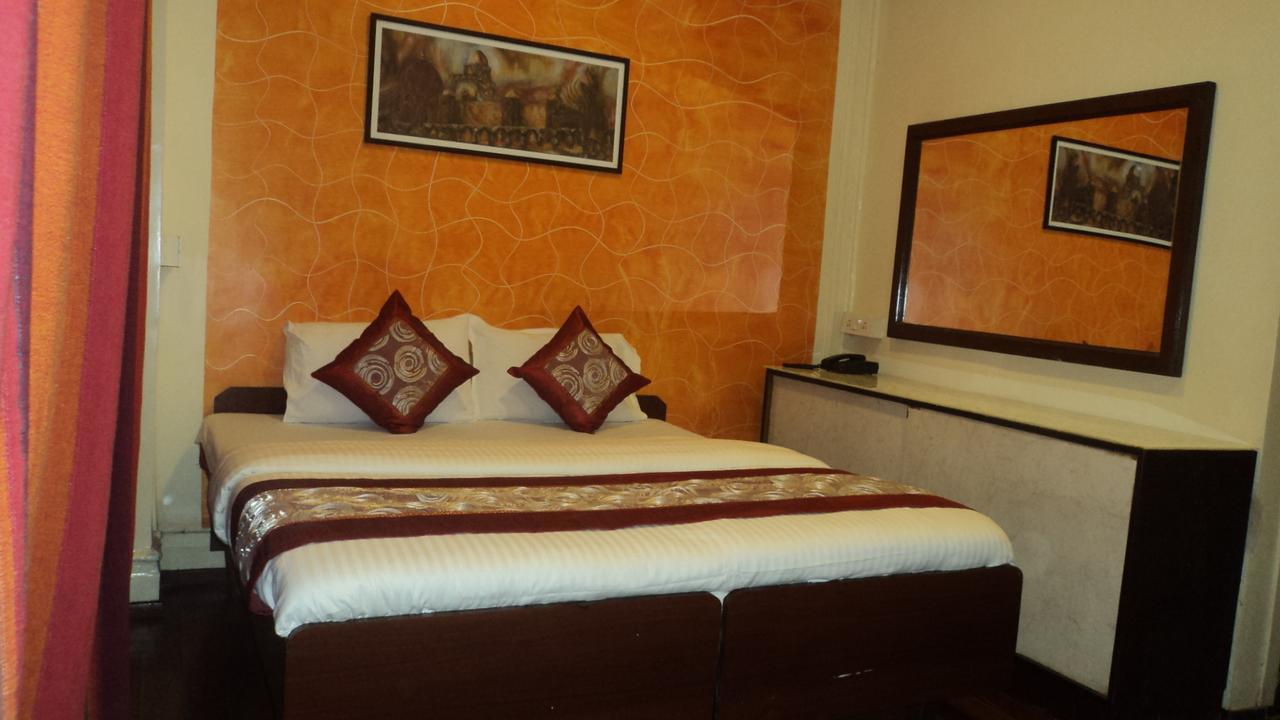 Hotel Benazeer Mumbai
