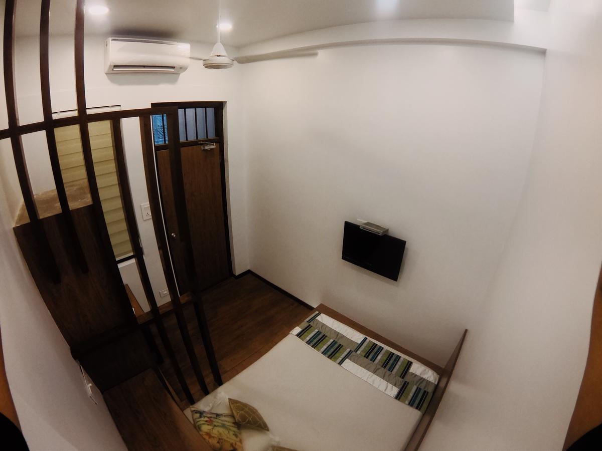 Hotel Carlton - Behind Taj Mahal Palace Colaba Mumbai