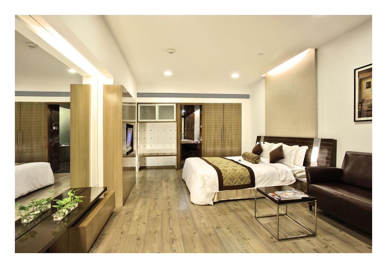 Hotel Ramada Powai & Convention Centre