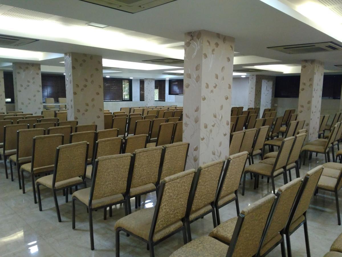 Hotel Maharana Chembur Mumbai