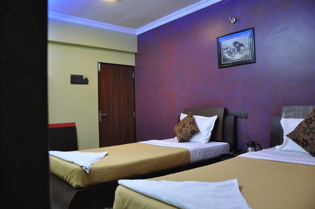 Cosmo Hotel
