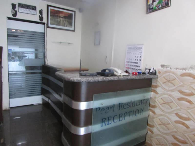 Hotel Pearl Residency 2*
