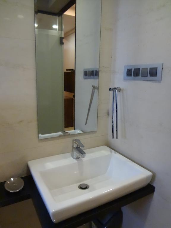 Fabhotel Imperial Residency Mumbai