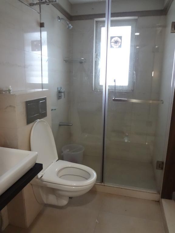 Hotel Fabhotel Imperial Residency