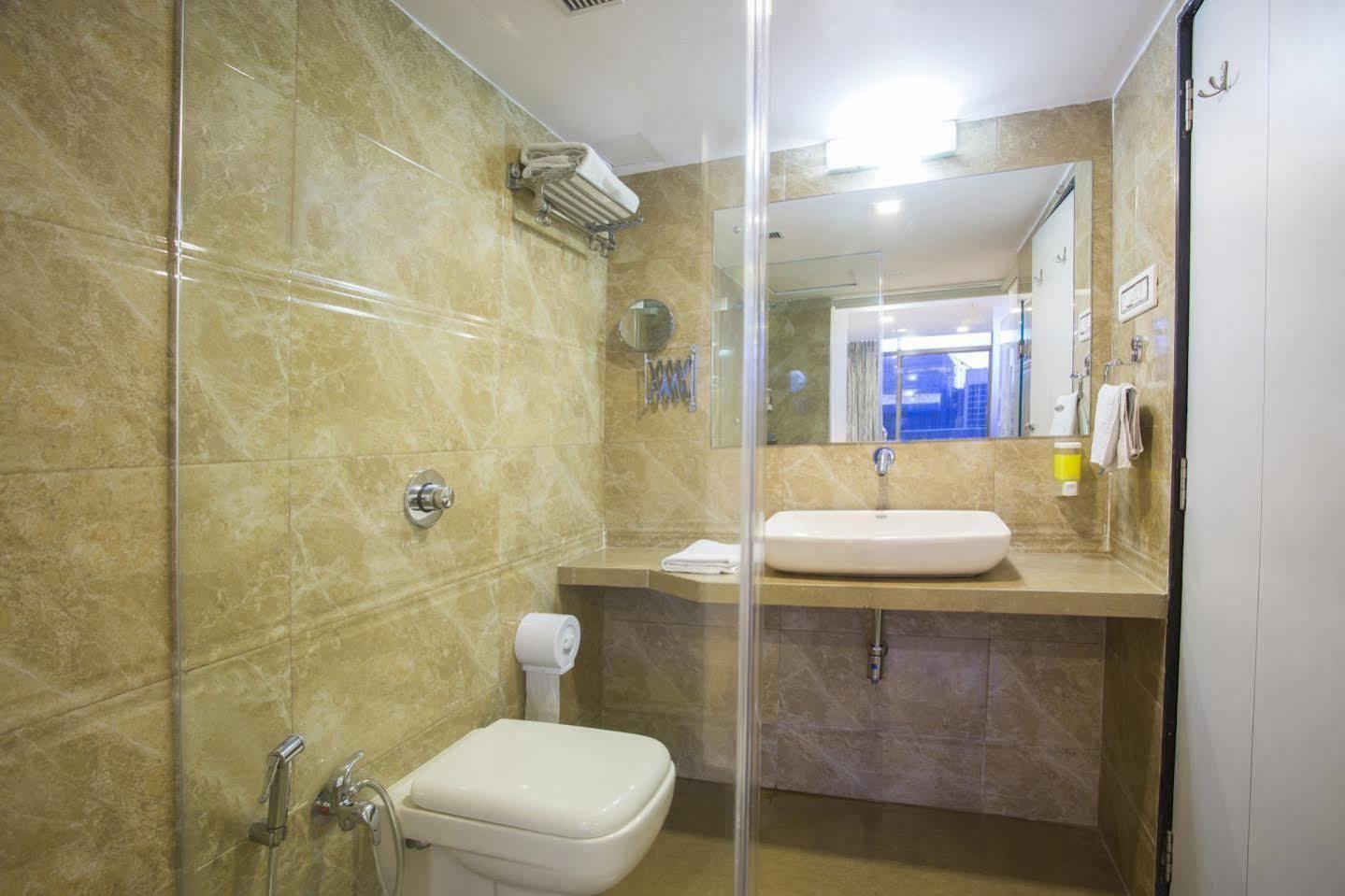 Maxx Value Hospitality Hotel 3*