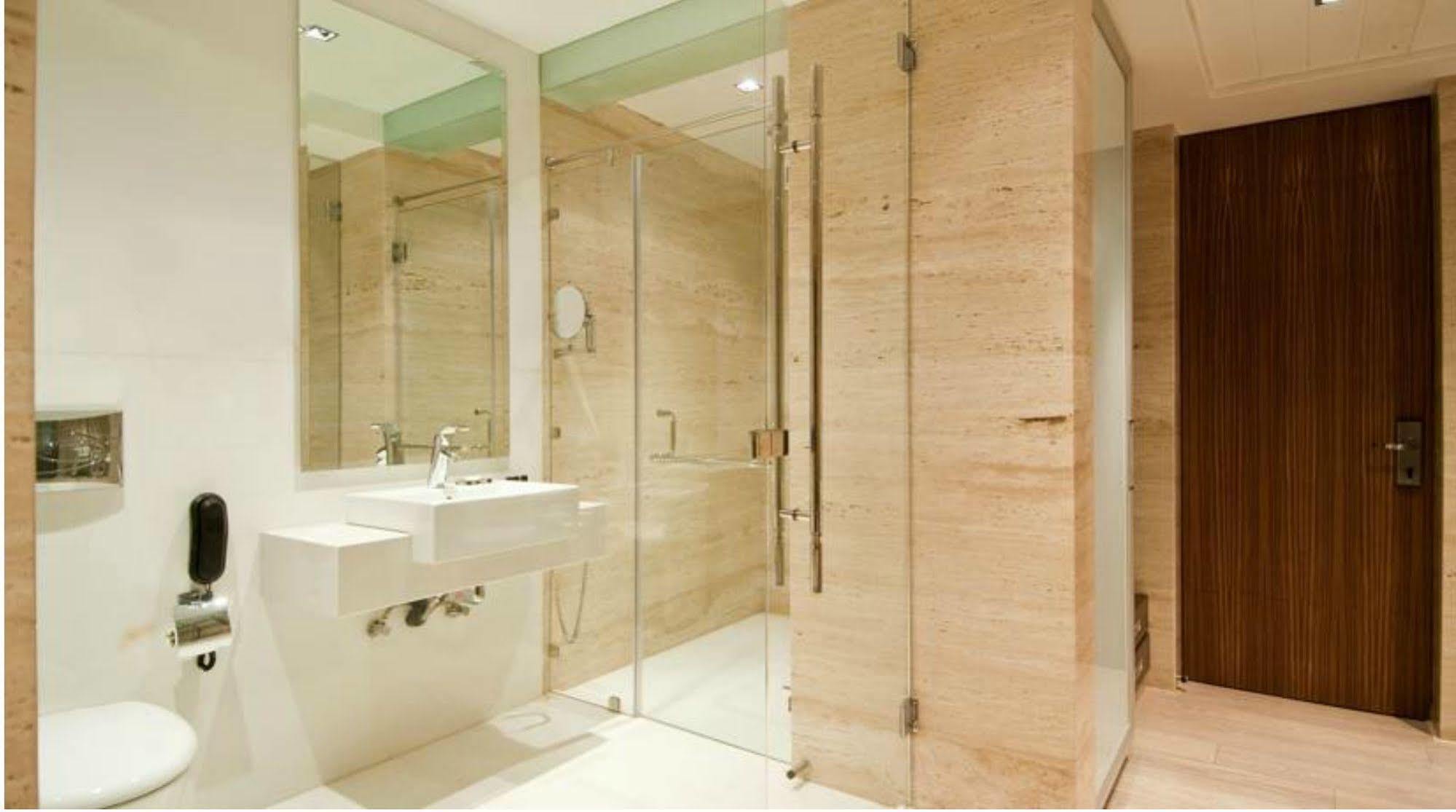 Residency Andheri Hotel