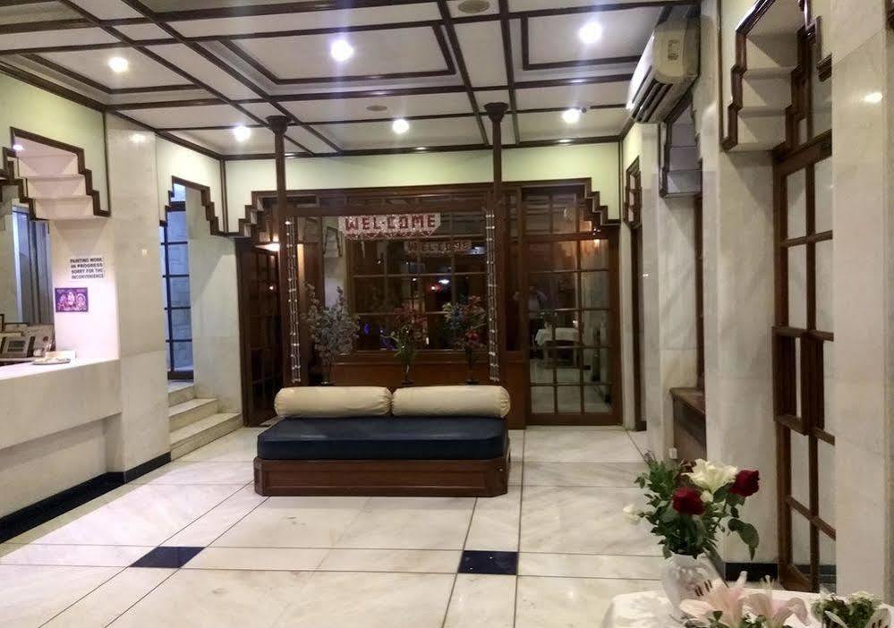 Garden Hotel 3*