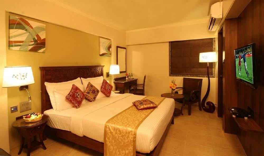 The Maharaja Business Hotel 3*
