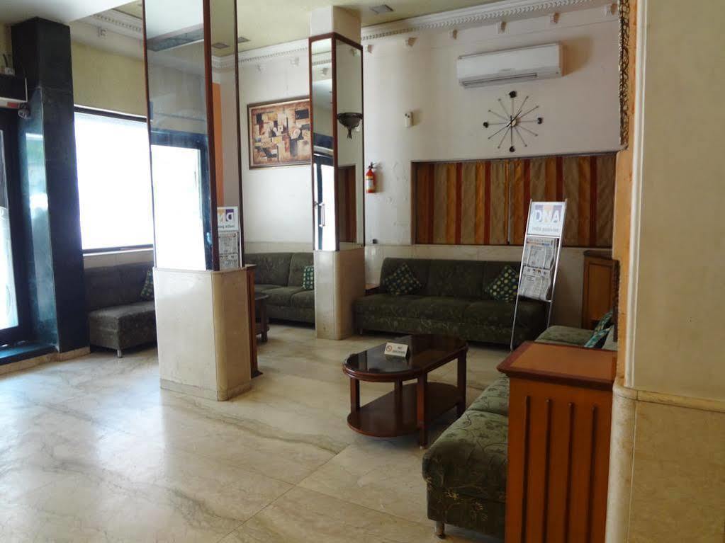 Hotel Manama Mumbai