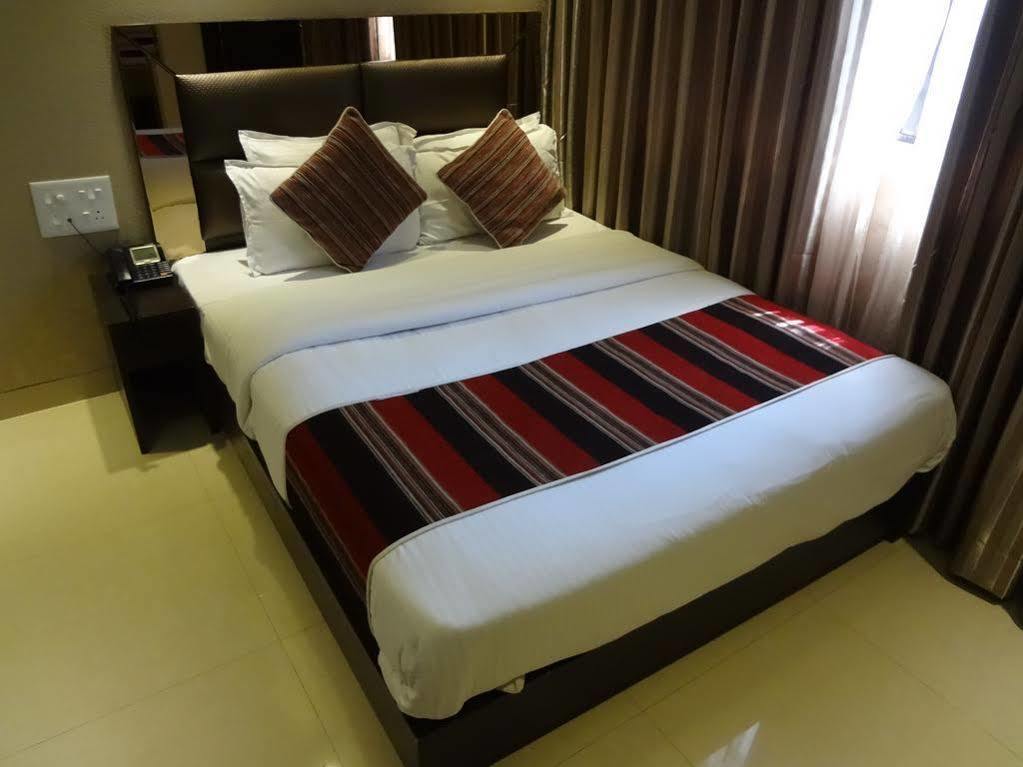 Manama Hotel Mumbai