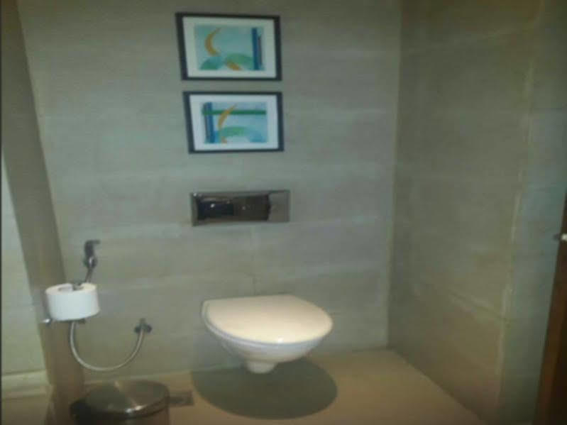 Hotel Fabhotel Savoy Airport 3*