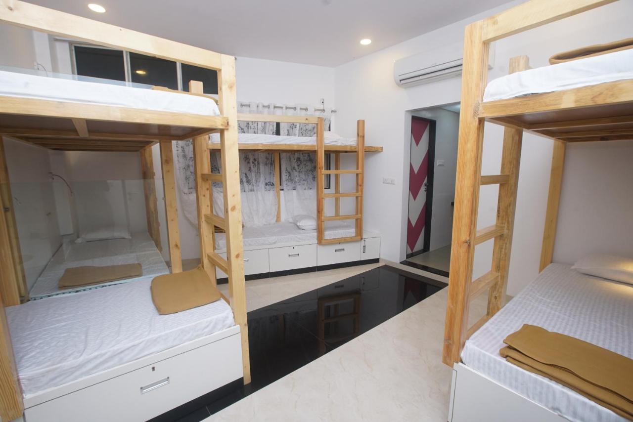 Staytion Dorm - Near Marol Naka Andheri East Mumbai