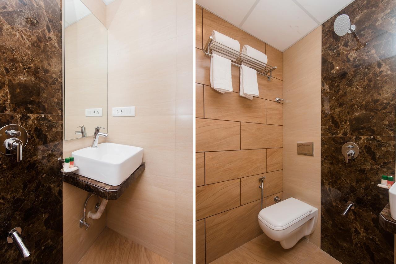 Oyo 15519 Grand Residency Hotel