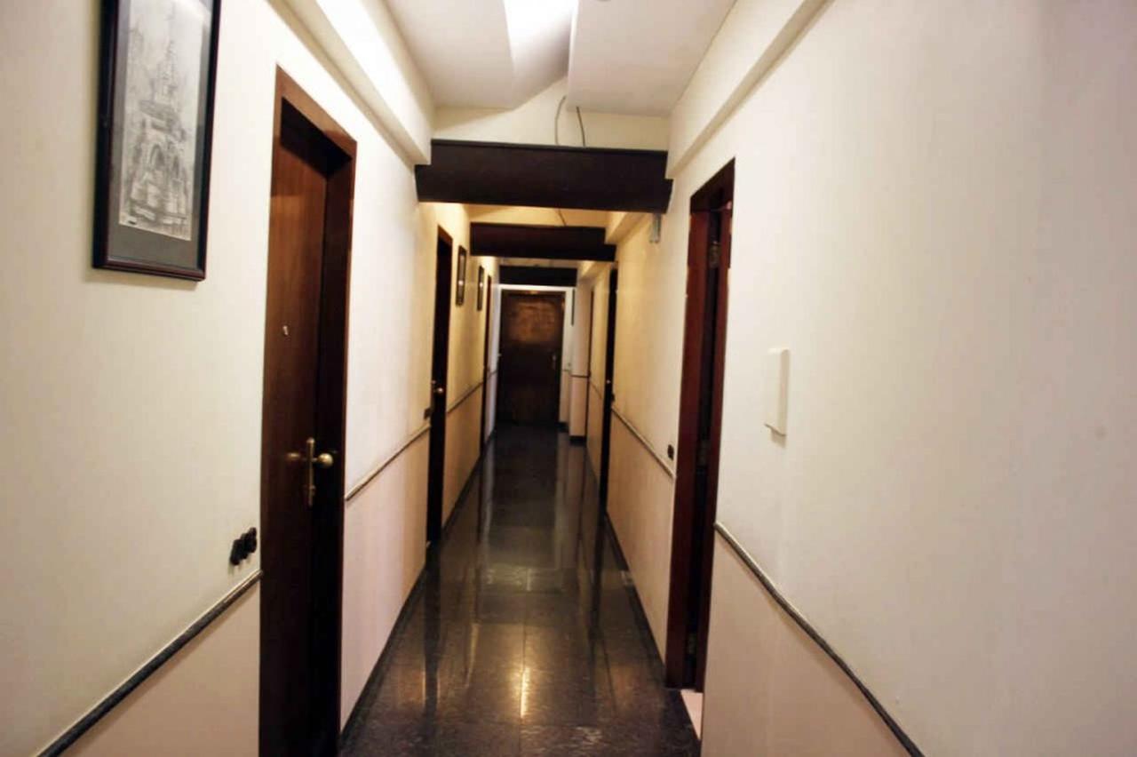 Hotel Sukh 3*