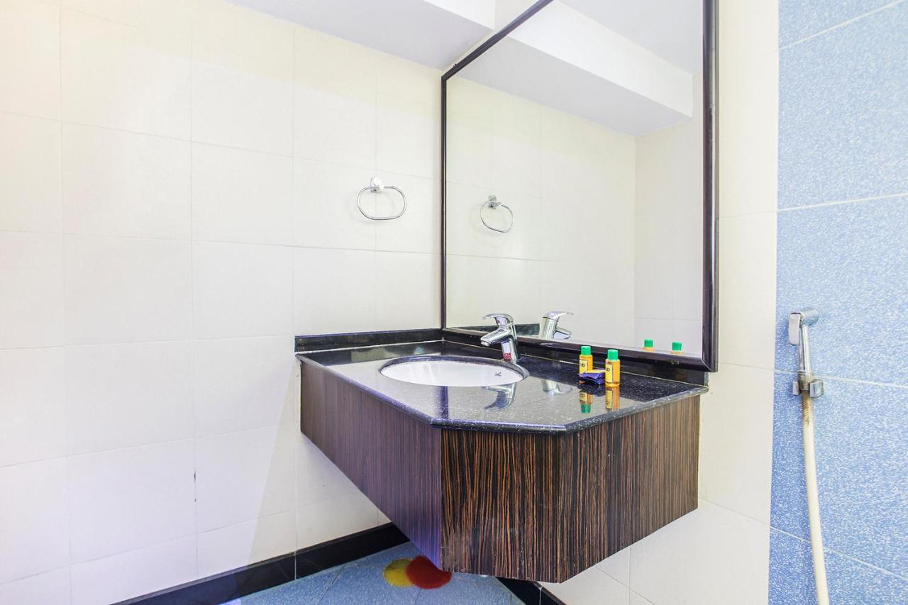 Fabhotel Savoy Airport Mumbai