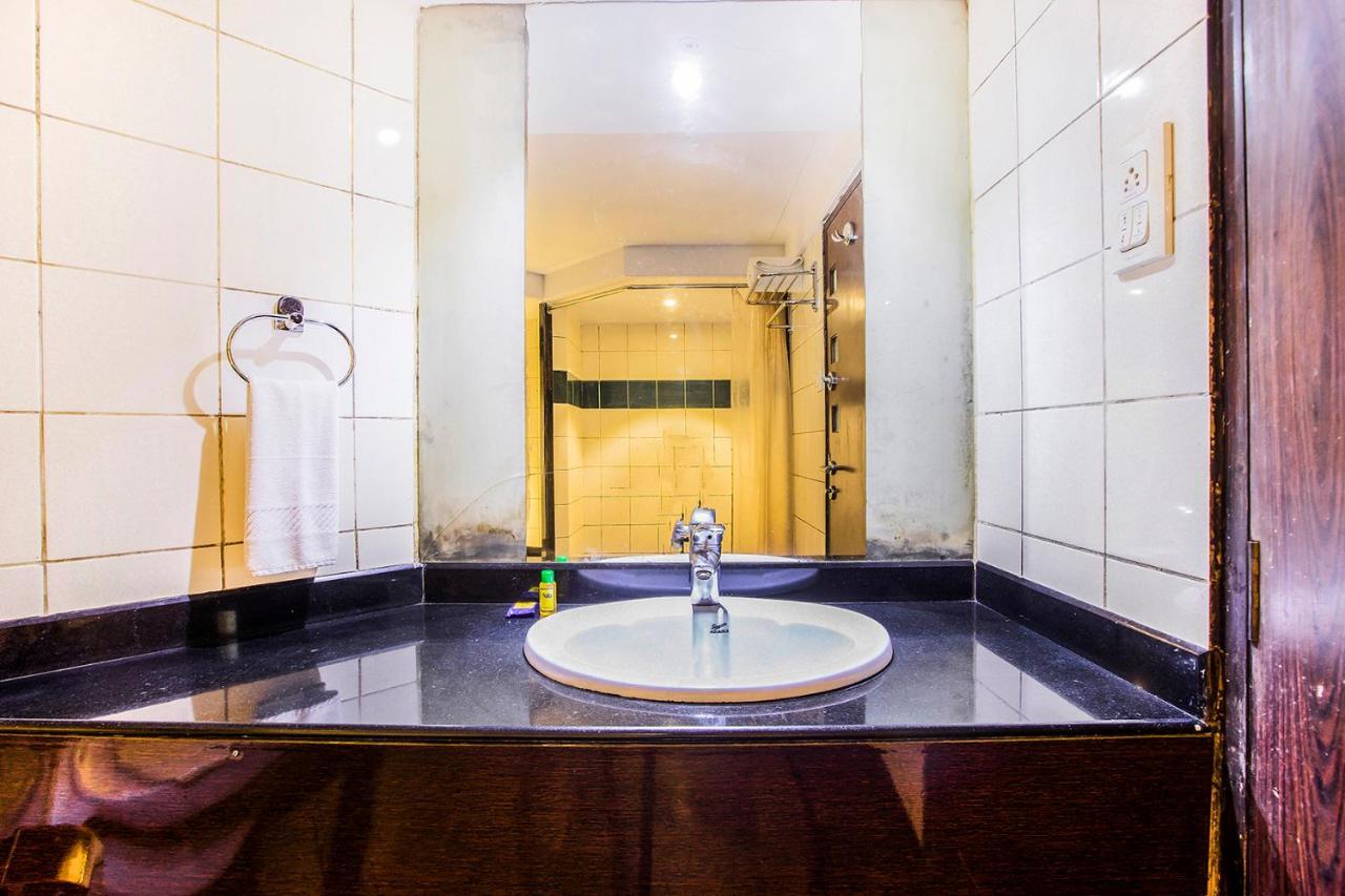 Hotel Fabhotel Savoy Airport Mumbai