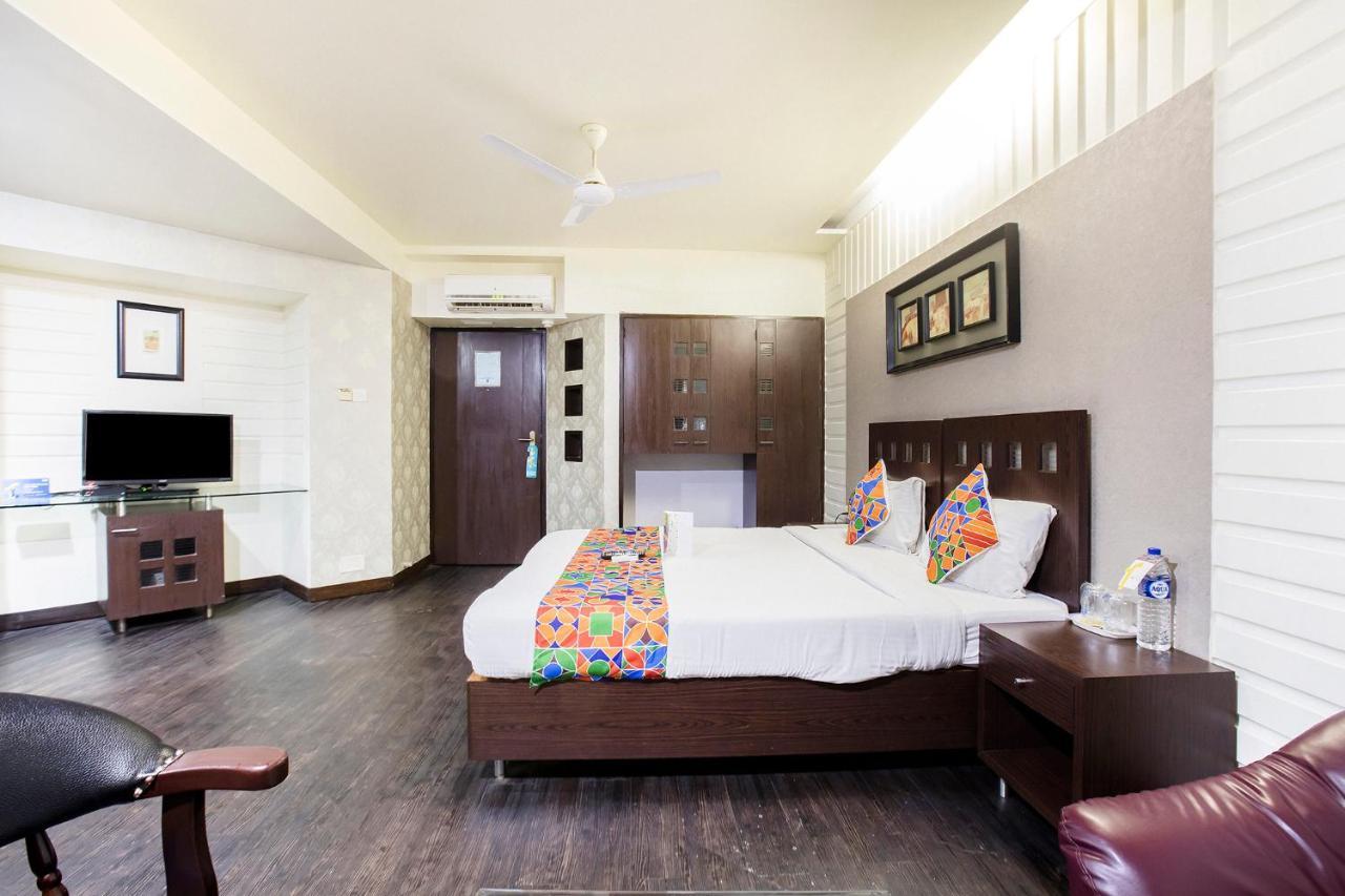 Fabhotel Savoy Airport Hotel